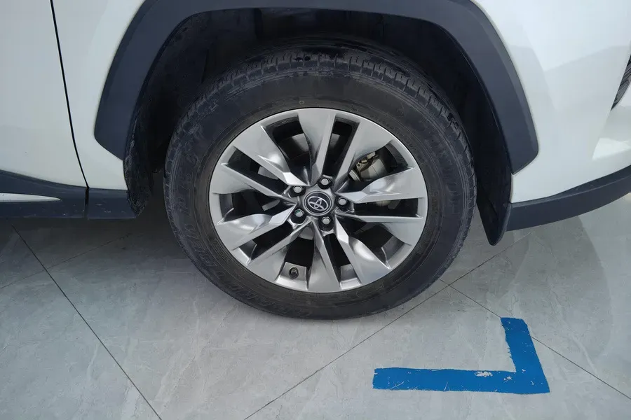 2021 Toyota Wildlander 2.5L 178HP L4 E-CVT Hybrid,autocango,china used car exporter,china ev exporter,chinese used car exporter,chinese used ev exporter