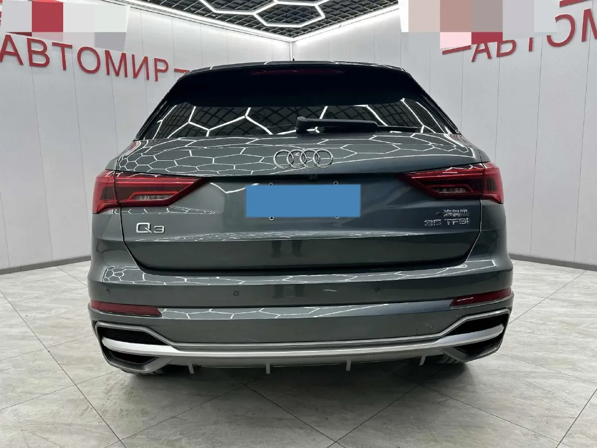 2022 Audi Q3 1.4T 150HP L4 7DCT,autocango,china used car exporter,china ev exporter,chinese used car exporter,chinese used ev exporter
