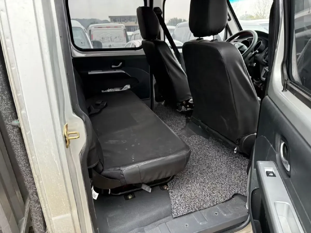 2018 ChangAn Kaicene ShenQi T20 1.3L 99HP L4 5MT,autocango,china used car exporter,china ev exporter,chinese used car exporter,chinese used ev exporter