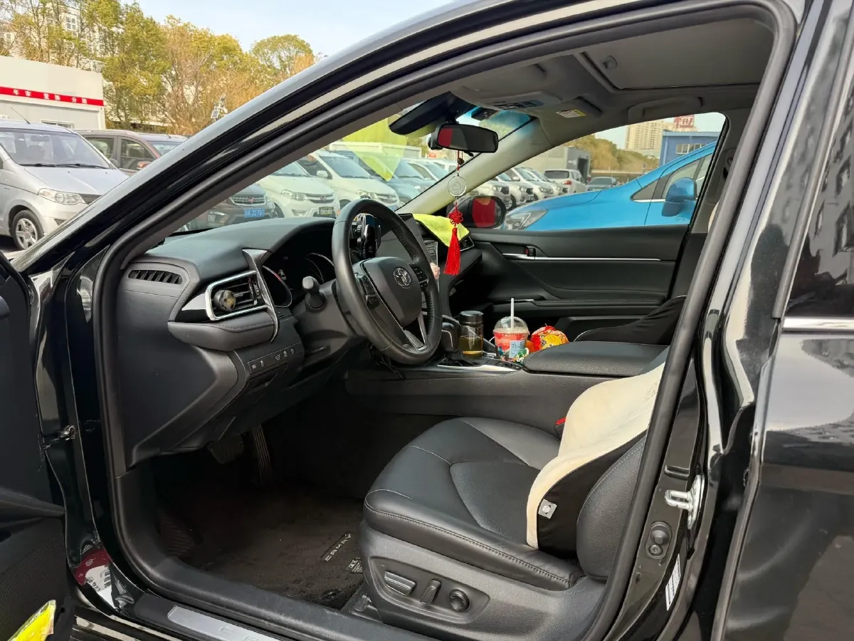 2021 Toyota Camry 2.0L 178HP L4 CVT,autocango,china used car exporter,china ev exporter,chinese used car exporter,chinese used ev exporter