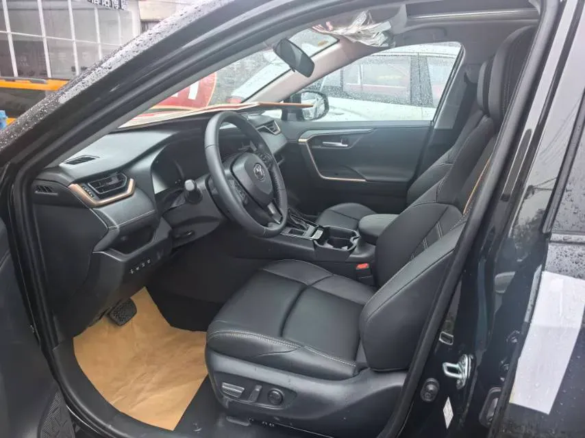 2024 Toyota Wildlander 2.0L 171HP L4 CVT,autocango,china used car exporter,china ev exporter,chinese used car exporter,chinese used ev exporter