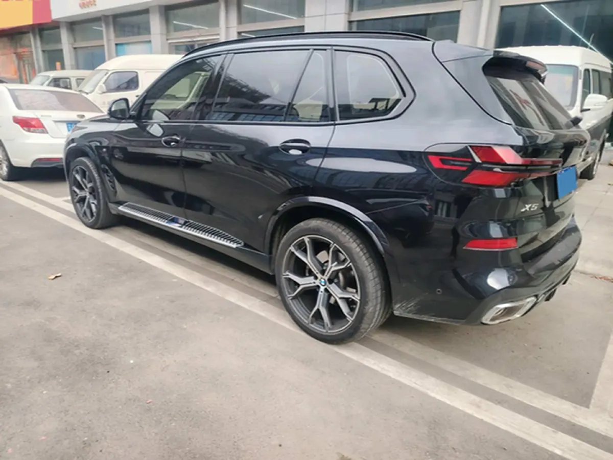 2023 BMW X5 2.0T 258HP L4 8AT,autocango,china used car exporter,china ev exporter,chinese used car exporter,chinese used ev exporter