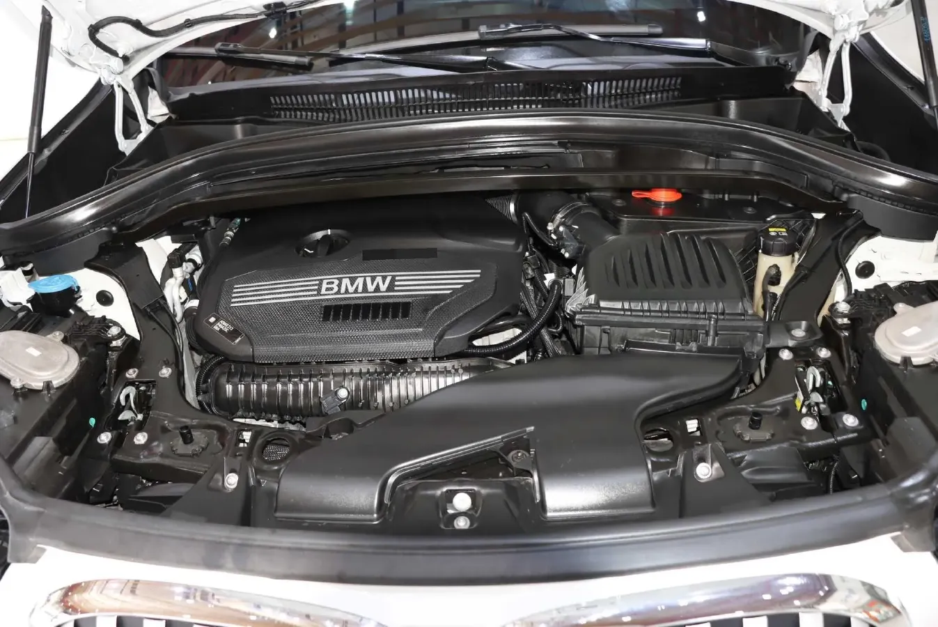 2021 BMW X1 2.0T 192HP L4 7DCT,autocango,china used car exporter,china ev exporter,chinese used car exporter,chinese used ev exporter