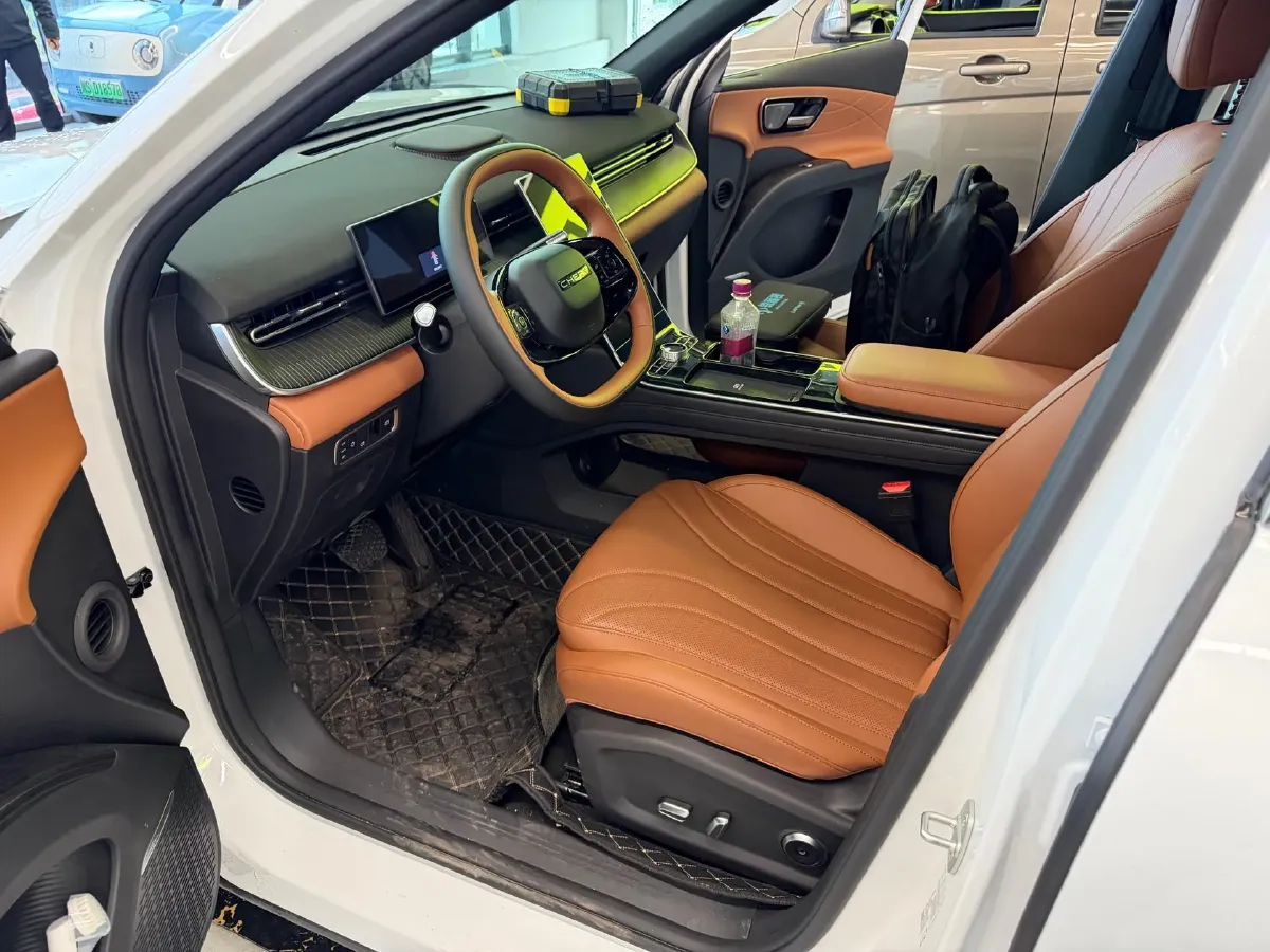 2026 Chery Tiggo 8 1.6T 200HP L4 7DCT,autocango,china used car exporter,china ev exporter,chinese used car exporter,chinese used ev exporter