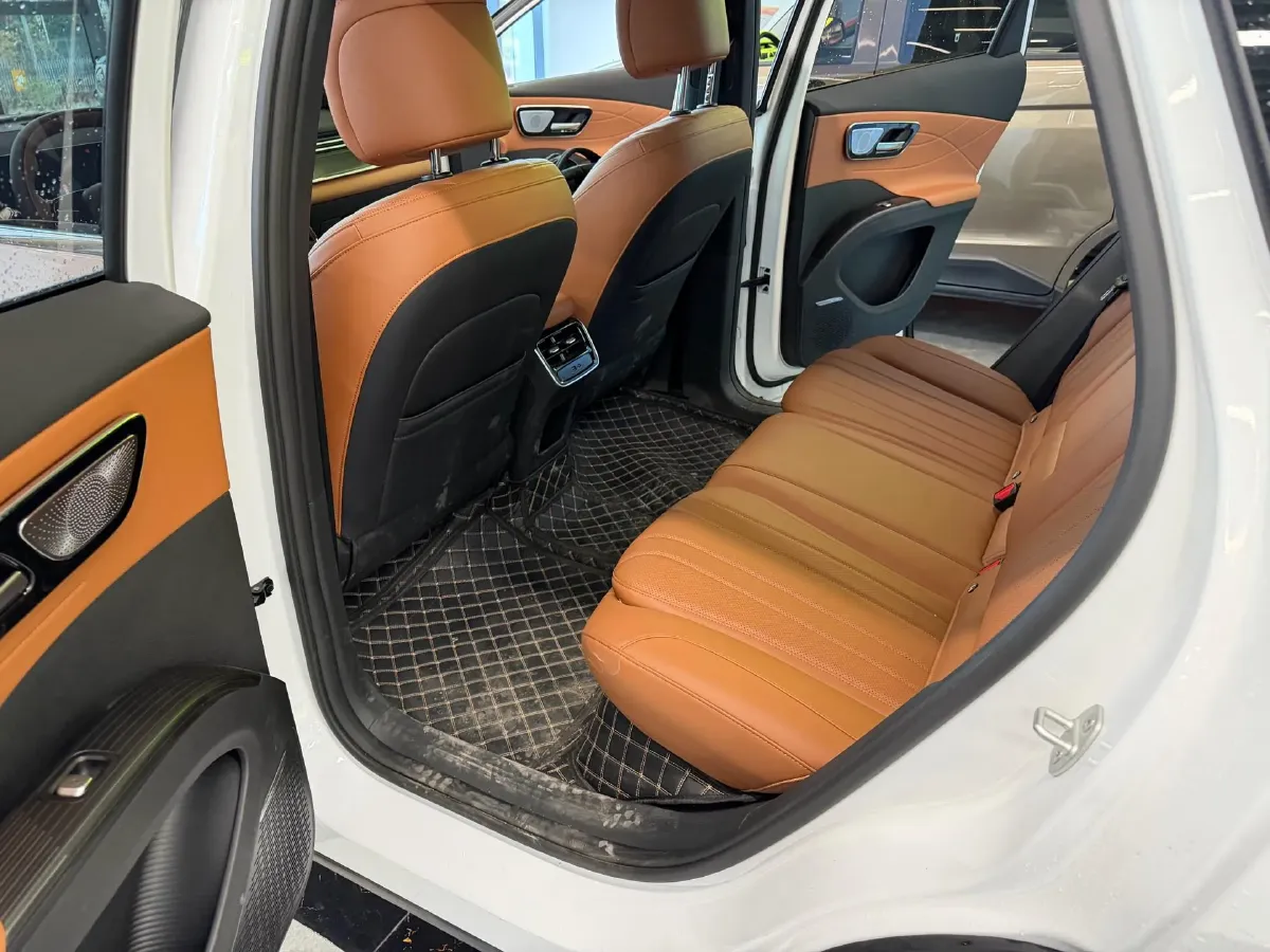 2026 Chery Tiggo 8 1.6T 200HP L4 7DCT,autocango,china used car exporter,china ev exporter,chinese used car exporter,chinese used ev exporter