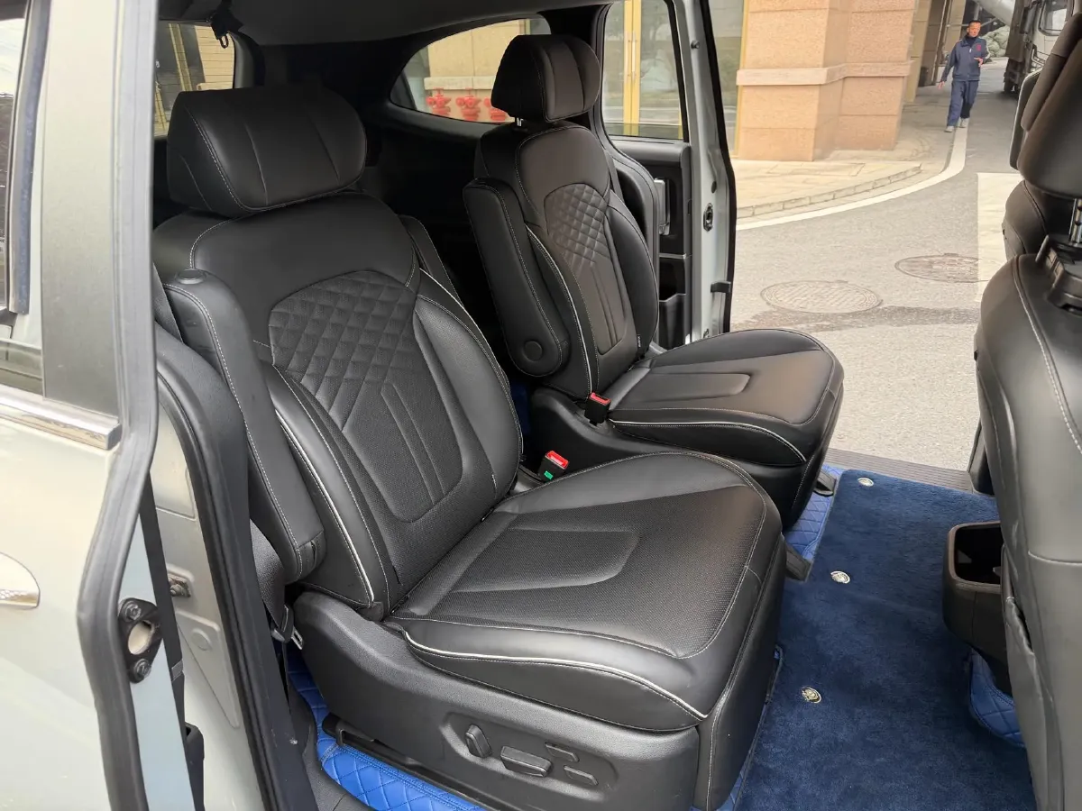 2021 Hyundai Custo 2.0T 236HP L4 8AT,autocango,china used car exporter,china ev exporter,chinese used car exporter,chinese used ev exporter