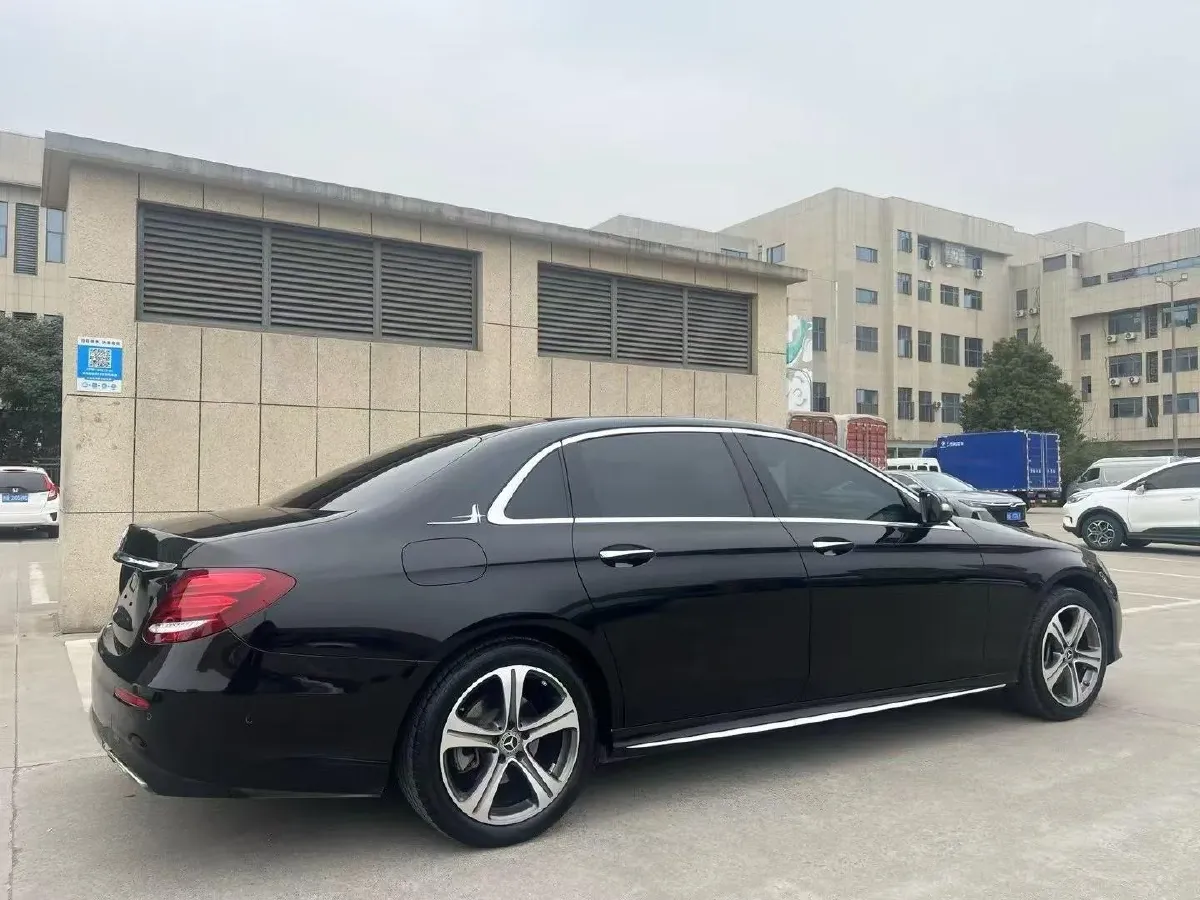2020 Mercedes-Benz E Class 1.5T 184HP L4 9AT,autocango,china used car exporter,china ev exporter,chinese used car exporter,chinese used ev exporter