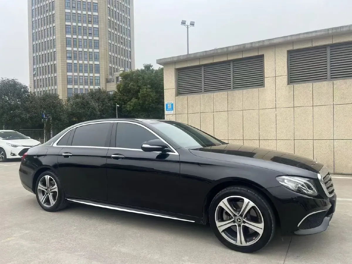 2020 Mercedes-Benz E Class 1.5T 184HP L4 9AT,autocango,china used car exporter,china ev exporter,chinese used car exporter,chinese used ev exporter