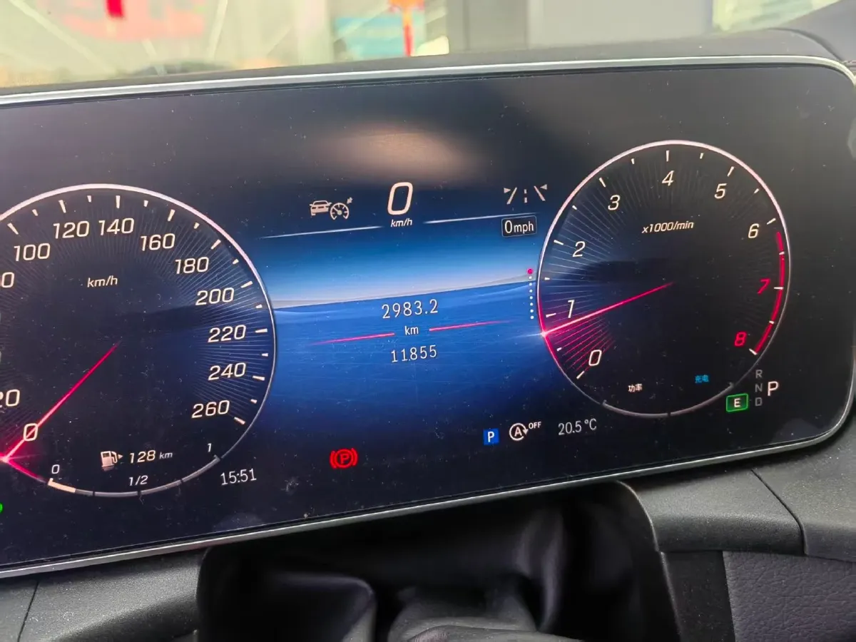 2024 Mercedes-Benz GLC Class 2.0T 204HP L4 9AT,autocango,china used car exporter,china ev exporter,chinese used car exporter,chinese used ev exporter