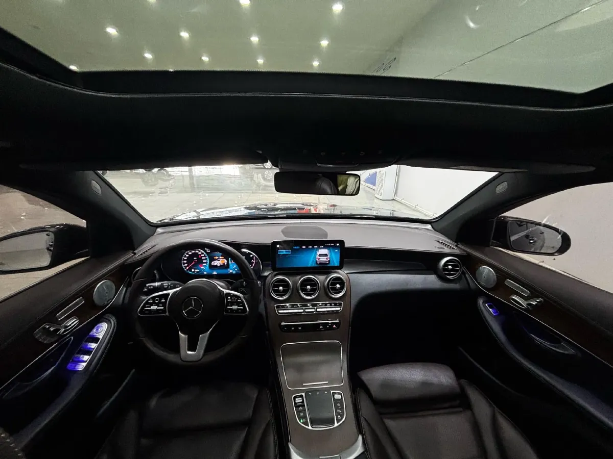 2021 Mercedes-Benz GLC Class 2.0T 258HP L4 9AT,autocango,china used car exporter,china ev exporter,chinese used car exporter,chinese used ev exporter