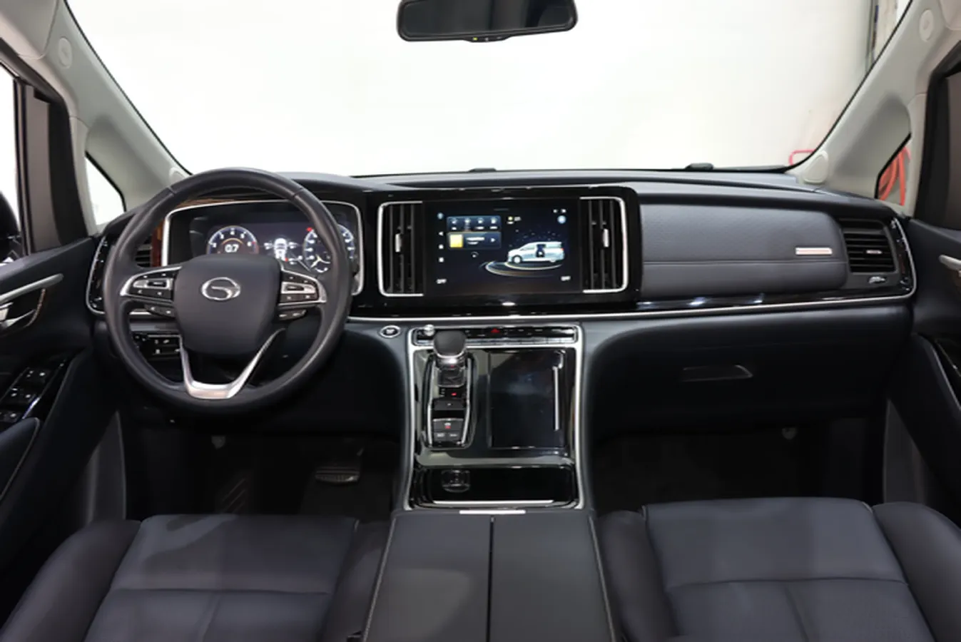 2021 GAC Trumpchi M8 2.0T 252HP L4 8AT,autocango,china used car exporter,china ev exporter,chinese used car exporter,chinese used ev exporter