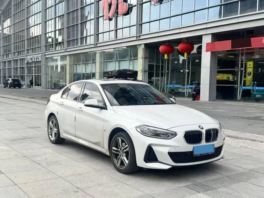 2020 BMW 1 Series 1.5T 140HP L3 7DCT,autocango,china used car exporter,china ev exporter,chinese used car exporter,chinese used ev exporter