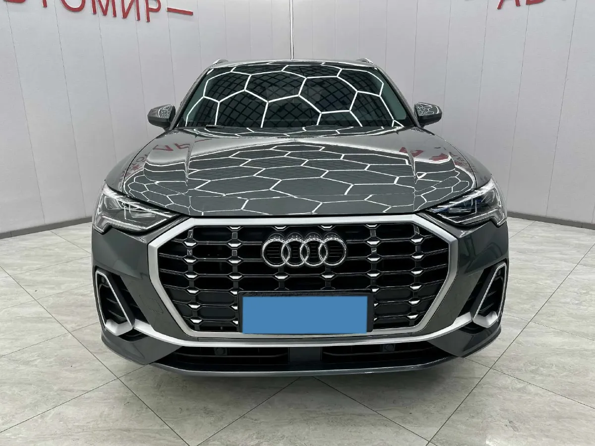2022 Audi Q3 1.4T 150HP L4 7DCT,autocango,china used car exporter,china ev exporter,chinese used car exporter,chinese used ev exporter