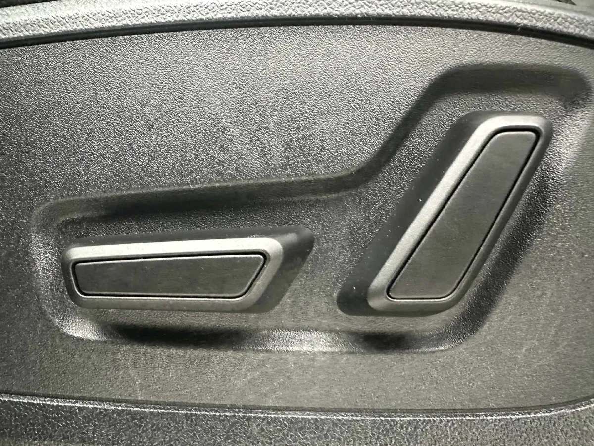 2022 Audi Q3 1.4T 150HP L4 7DCT,autocango,china used car exporter,china ev exporter,chinese used car exporter,chinese used ev exporter