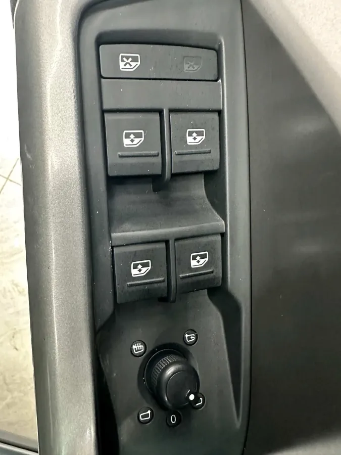 2022 Audi Q3 1.4T 150HP L4 7DCT,autocango,china used car exporter,china ev exporter,chinese used car exporter,chinese used ev exporter