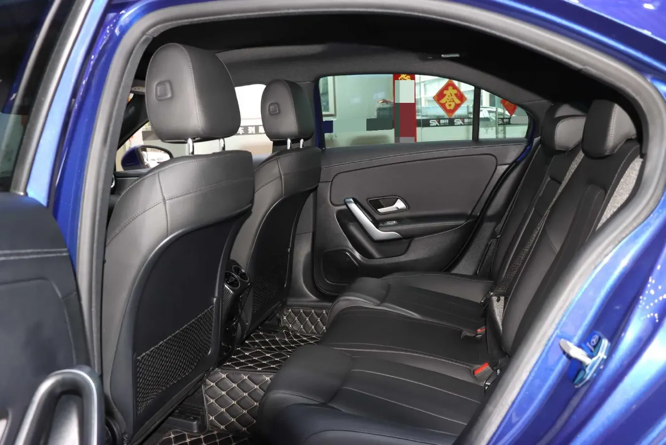 2020 Mercedes-Benz A Class 1.3T 136HP L4 7DCT,autocango,china used car exporter,china ev exporter,chinese used car exporter,chinese used ev exporter