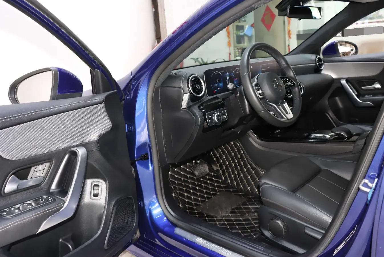 2020 Mercedes-Benz A Class 1.3T 136HP L4 7DCT,autocango,china used car exporter,china ev exporter,chinese used car exporter,chinese used ev exporter