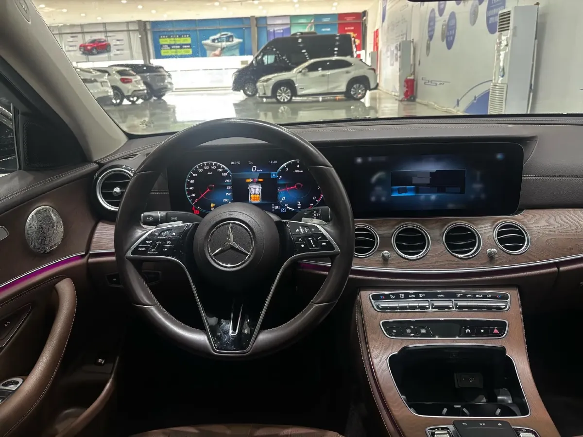 2021 Mercedes-Benz E Class 2.0T 258HP L4 9AT,autocango,china used car exporter,china ev exporter,chinese used car exporter,chinese used ev exporter