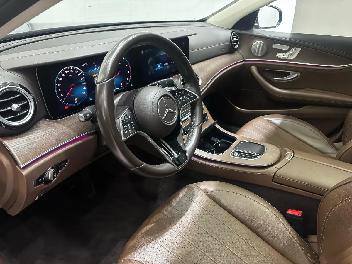 2021 Mercedes-Benz E Class 2.0T 258HP L4 9AT,autocango,china used car exporter,china ev exporter,chinese used car exporter,chinese used ev exporter