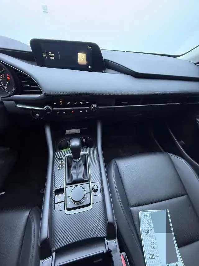 2021 Mazda 3 Axela 1.5L 117HP L4 6AT,autocango,china used car exporter,china ev exporter,chinese used car exporter,chinese used ev exporter