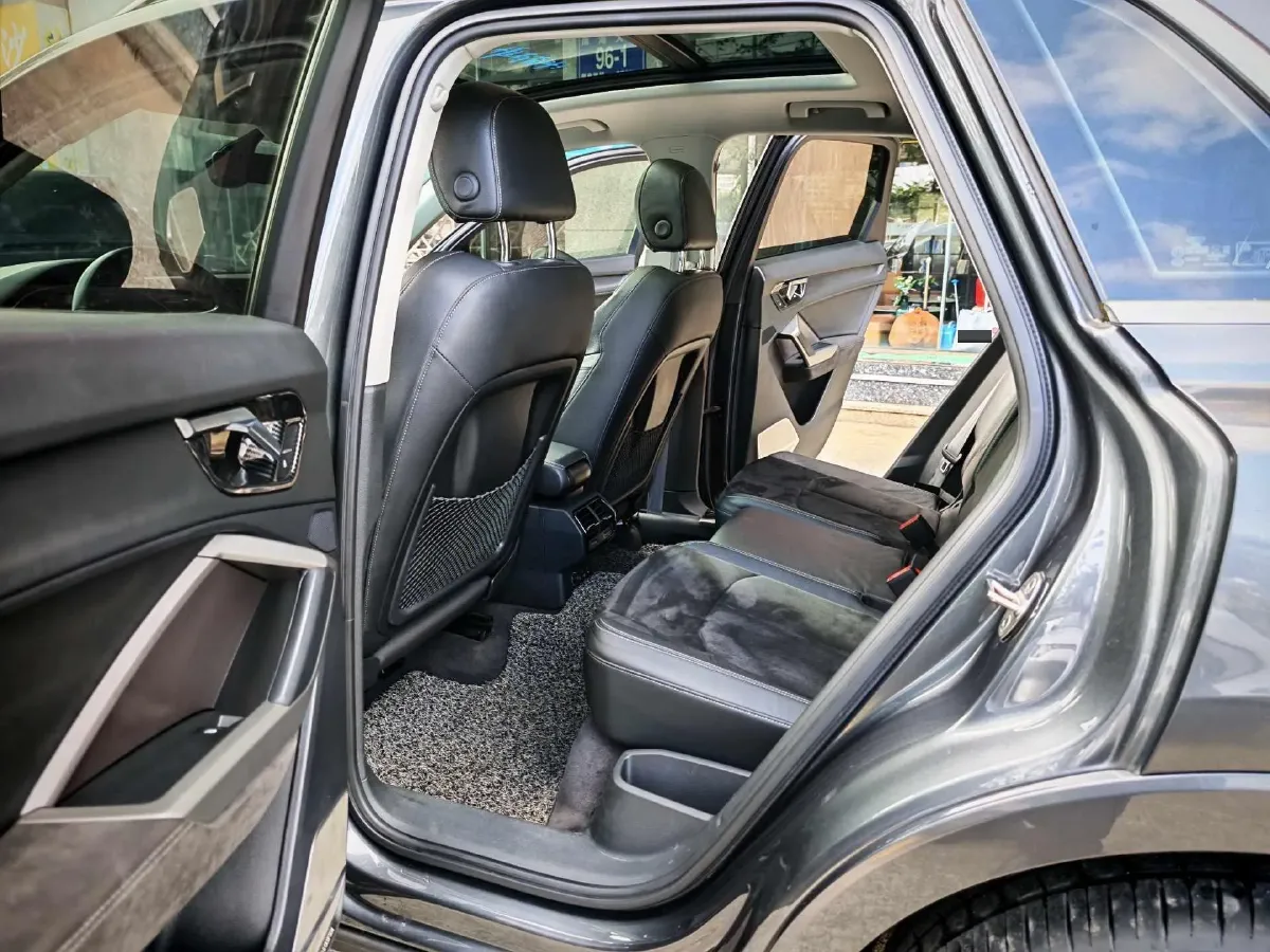 2019 Audi Q3 1.4T 150HP L4 7DCT,autocango,china used car exporter,china ev exporter,chinese used car exporter,chinese used ev exporter