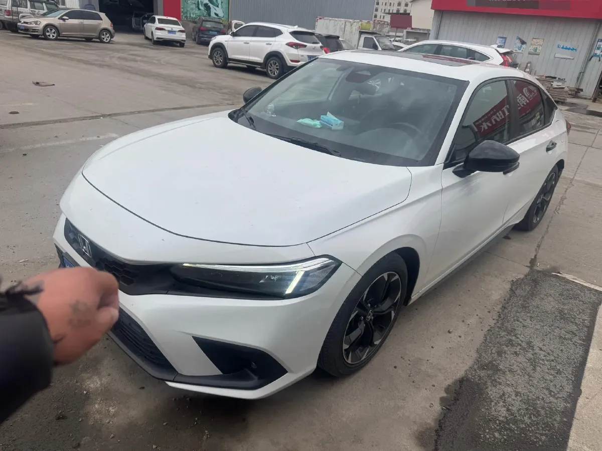 2023 Honda Civic 1.5T 182HP L4 CVT,autocango,china used car exporter,china ev exporter,chinese used car exporter,chinese used ev exporter