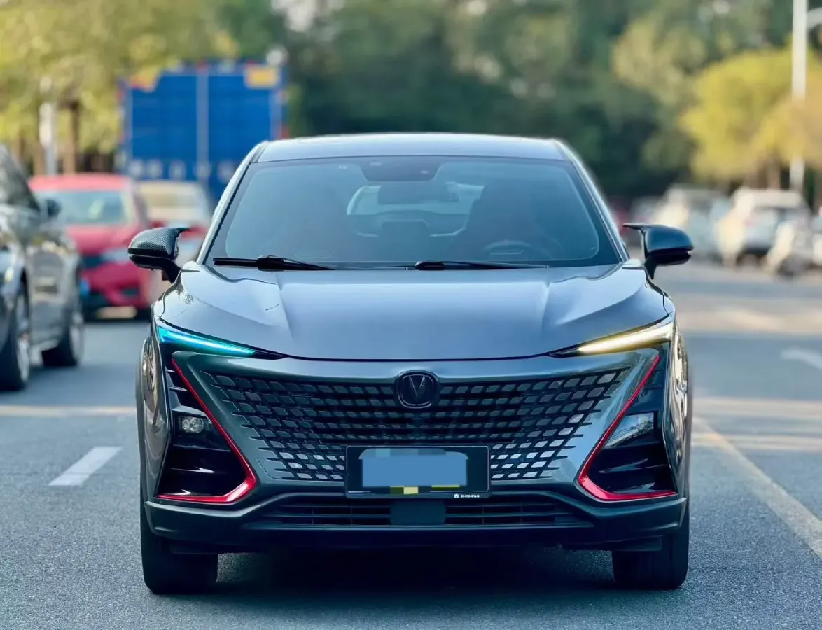 2021 ChangAn UNI-T 1.5T 180HP L4 7DCT,autocango,china used car exporter,china ev exporter,chinese used car exporter,chinese used ev exporter