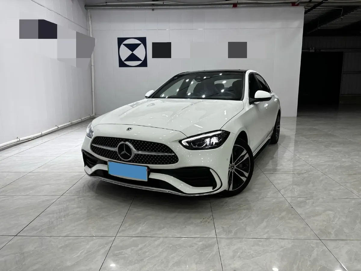 2025 Mercedes-Benz C Class 2.0T 204HP L4 9AT PHEV 25.4KWH,autocango,china used car exporter,china ev exporter,chinese used car exporter,chinese used ev exporter