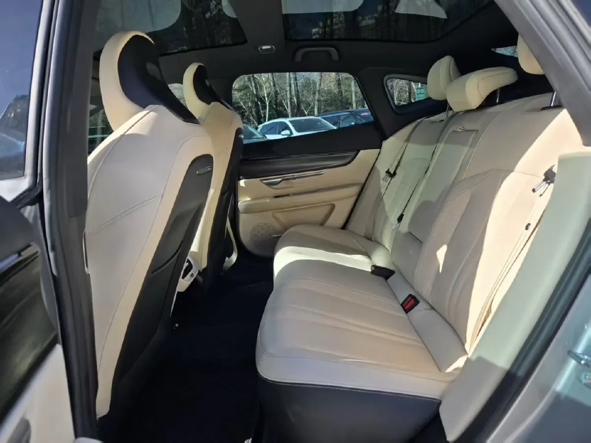 2021 Iveco OuSheng 3.0T 180HP L4 8AT,autocango,china used car exporter,china ev exporter,chinese used car exporter,chinese used ev exporter