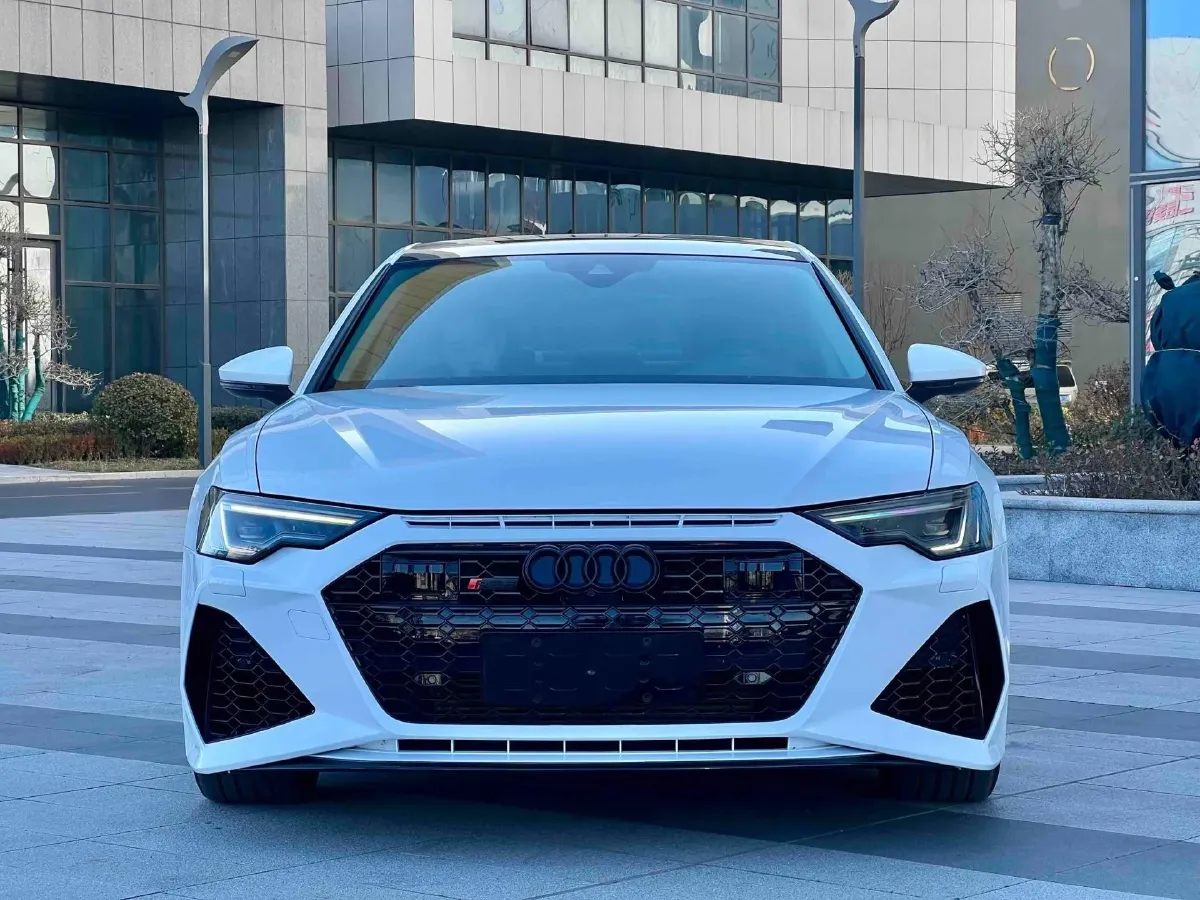 2020 Audi A6L 2.0T 224HP L4 7DCT,autocango,china used car exporter,china ev exporter,chinese used car exporter,chinese used ev exporter