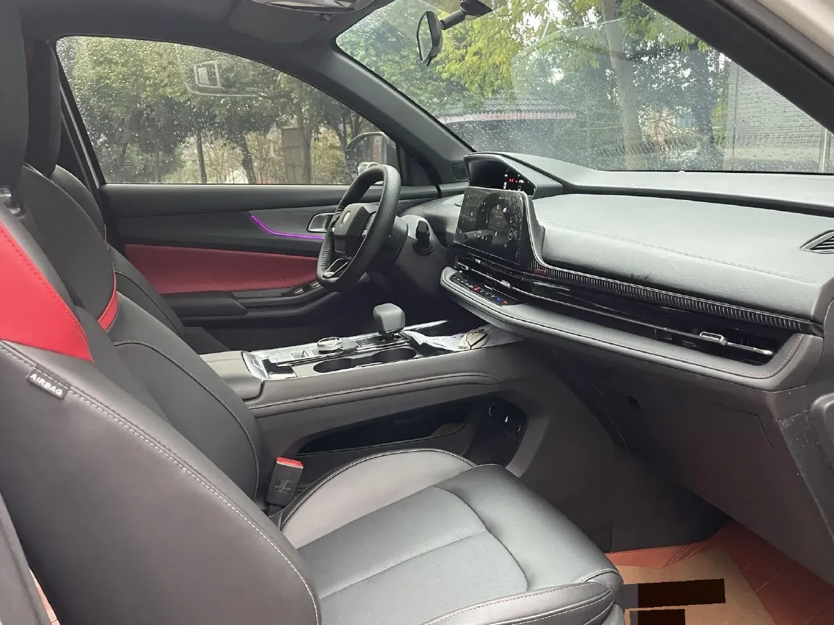 2025 ChangAn CS55 Plus 1.5T 192HP L4 7DCT,autocango,china used car exporter,china ev exporter,chinese used car exporter,chinese used ev exporter