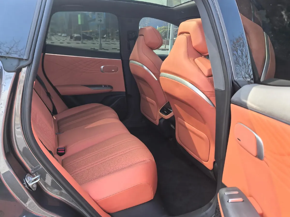 2024 Deepal S07 BEV 66.8KWH,autocango,china used car exporter,china ev exporter,chinese used car exporter,chinese used ev exporter