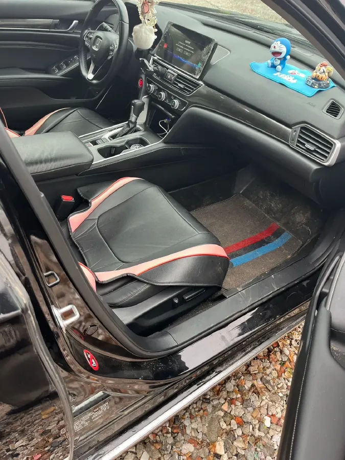 2022 Honda Accord 1.5T 194HP L4 CVT,autocango,china used car exporter,china ev exporter,chinese used car exporter,chinese used ev exporter