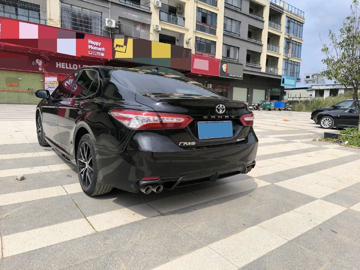 2021 Toyota Camry 2.5L 209HP L4 8AT,autocango,china used car exporter,china ev exporter,chinese used car exporter,chinese used ev exporter