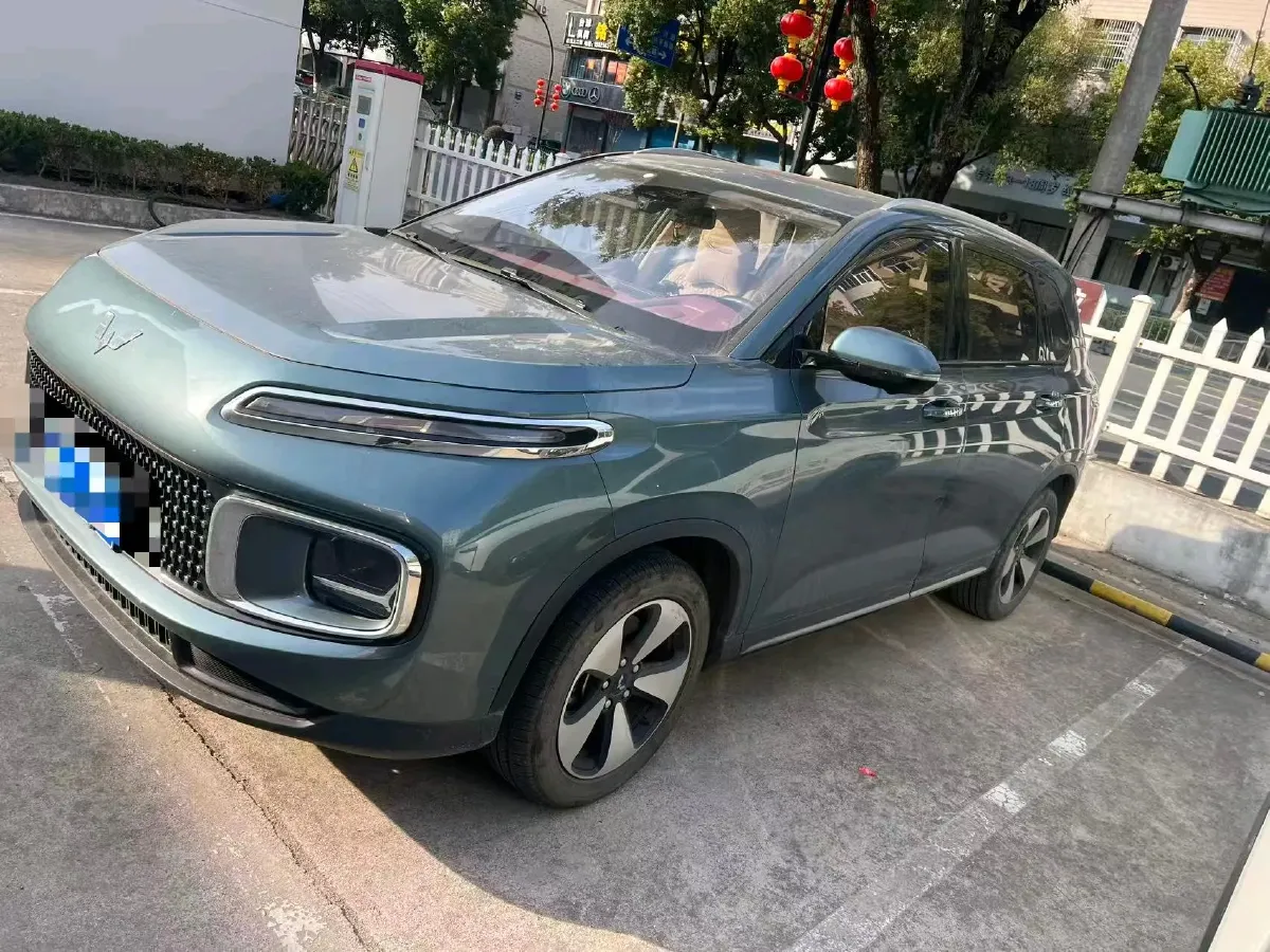 2023 WuLing XingYun 2.0L 136HP L4 1DHT Hybrid 1.8KWH,autocango,china used car exporter,china ev exporter,chinese used car exporter,chinese used ev exporter