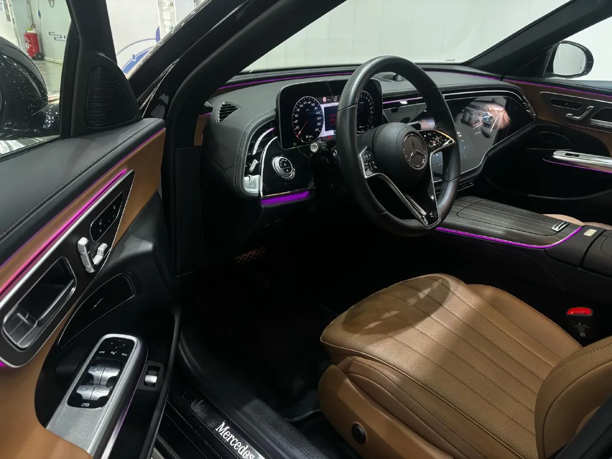 2024 Mercedes-Benz E Class 2.0T 204HP L4 9AT PHEV 25.4KWH,autocango,china used car exporter,china ev exporter,chinese used car exporter,chinese used ev exporter