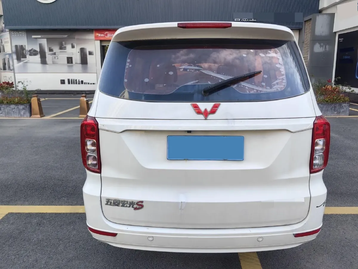 2018 WuLing HongGuang 1.5L 105HP L4 5MT,autocango,china used car exporter,china ev exporter,chinese used car exporter,chinese used ev exporter