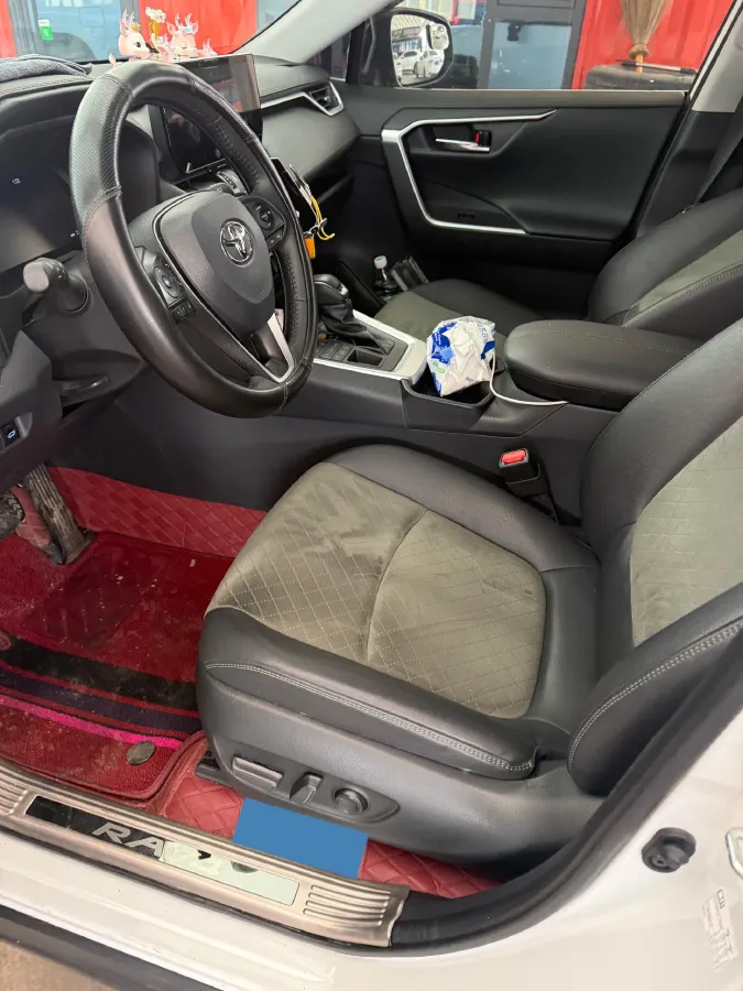 2024 Toyota RAV4 2.0L 171HP L4 CVT,autocango,china used car exporter,china ev exporter,chinese used car exporter,chinese used ev exporter