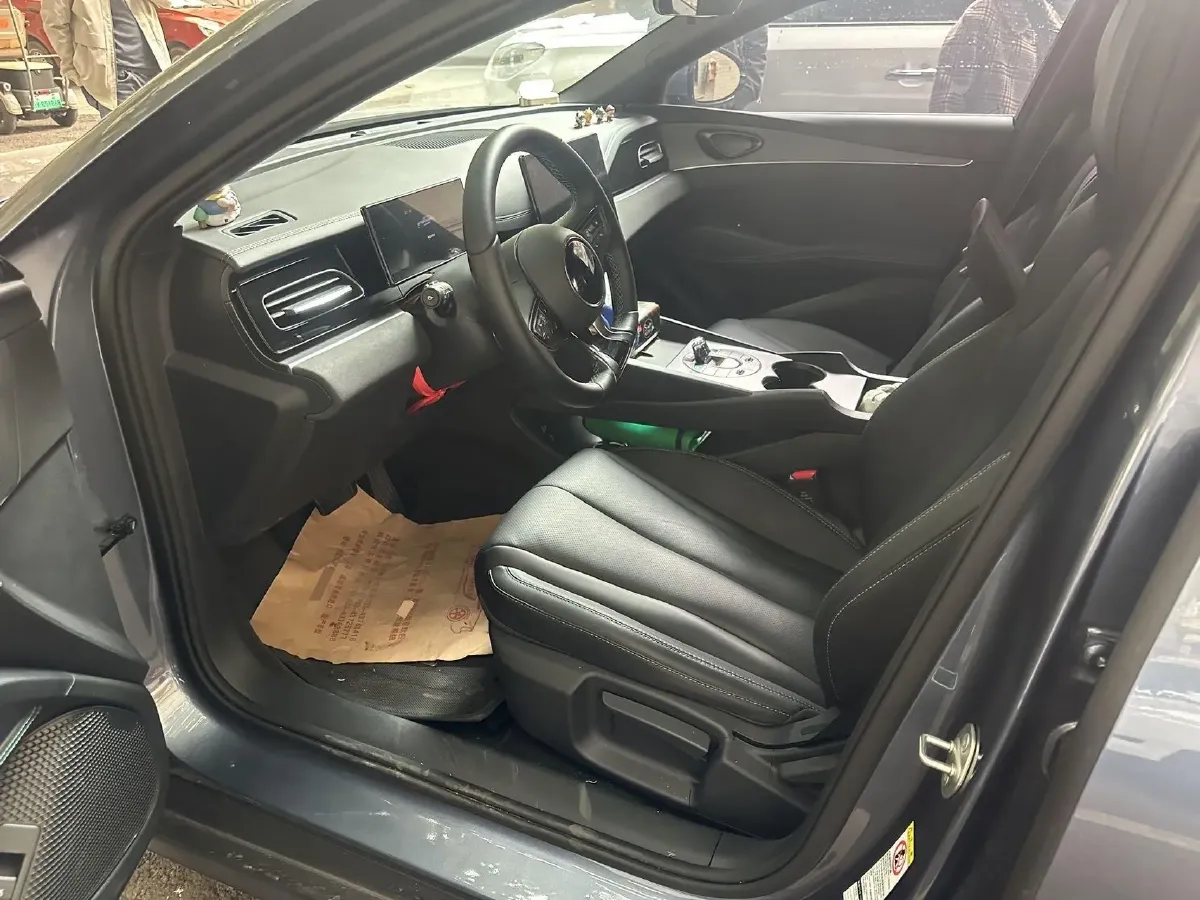 2025 BYD Seal06 1.5L 101HP L4 E-CVT PHEV 10.08KWH,autocango,china used car exporter,china ev exporter,chinese used car exporter,chinese used ev exporter