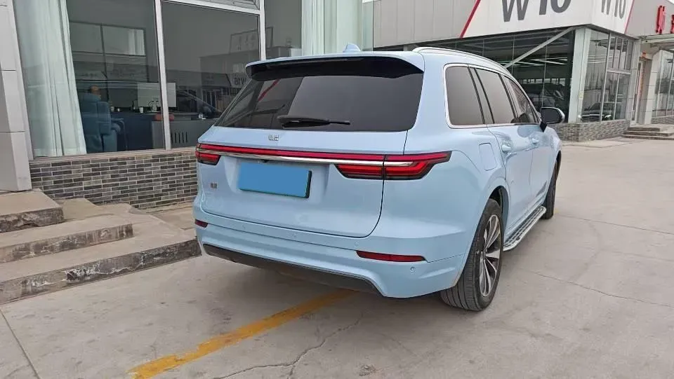 2020 Li ONE Range Extended 131HP REEV 40.5KWH,autocango,china used car exporter,china ev exporter,chinese used car exporter,chinese used ev exporter