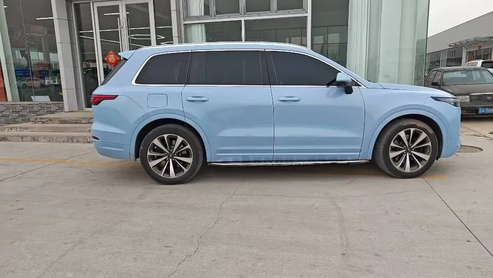 2020 Li ONE Range Extended 131HP REEV 40.5KWH,autocango,china used car exporter,china ev exporter,chinese used car exporter,chinese used ev exporter