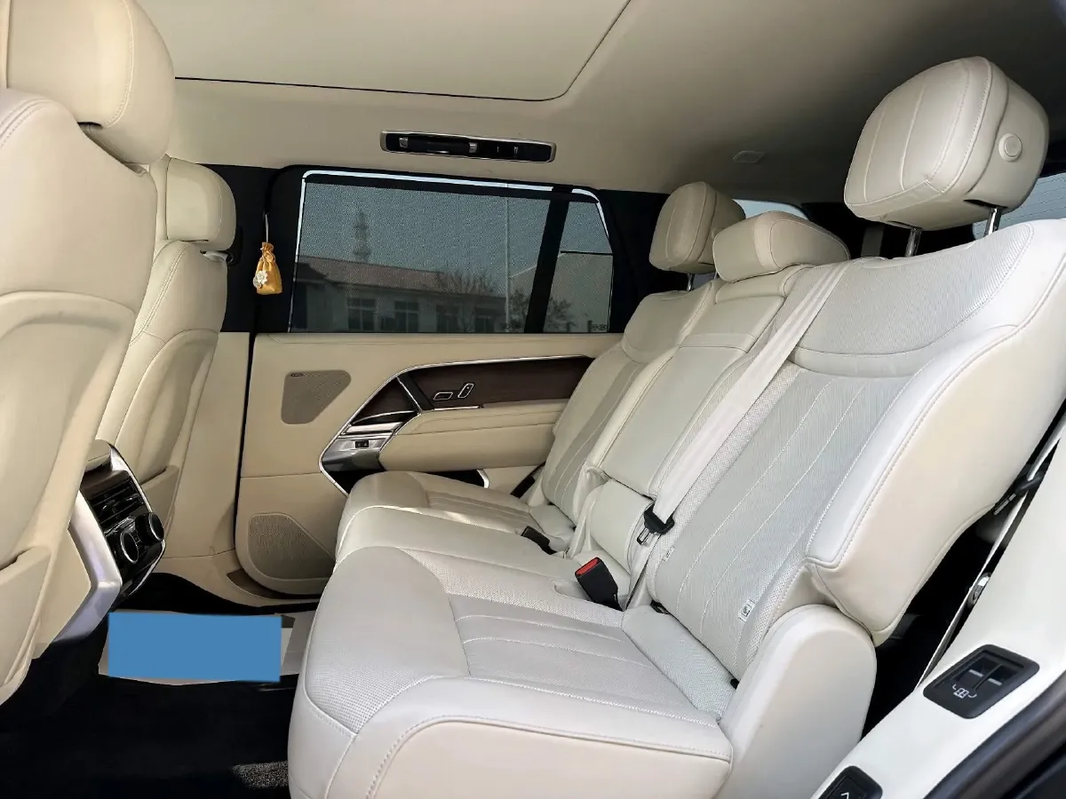 2023 Land Rover Range Rover 3.0T 400HP L6 8AT,autocango,china used car exporter,china ev exporter,chinese used car exporter,chinese used ev exporter