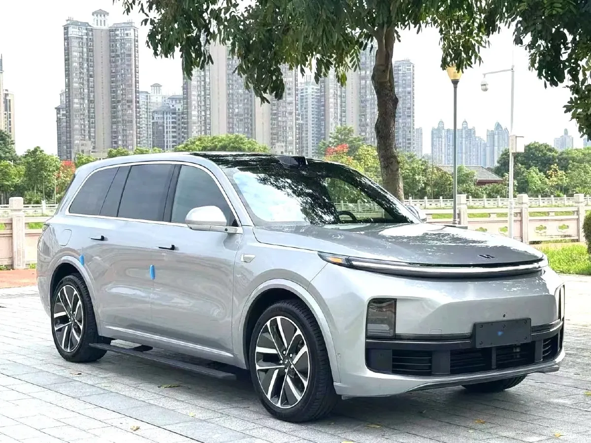 2024 Li L9 Range Extended 154HP REEV 52.3KWH,autocango,china used car exporter,china ev exporter,chinese used car exporter,chinese used ev exporter