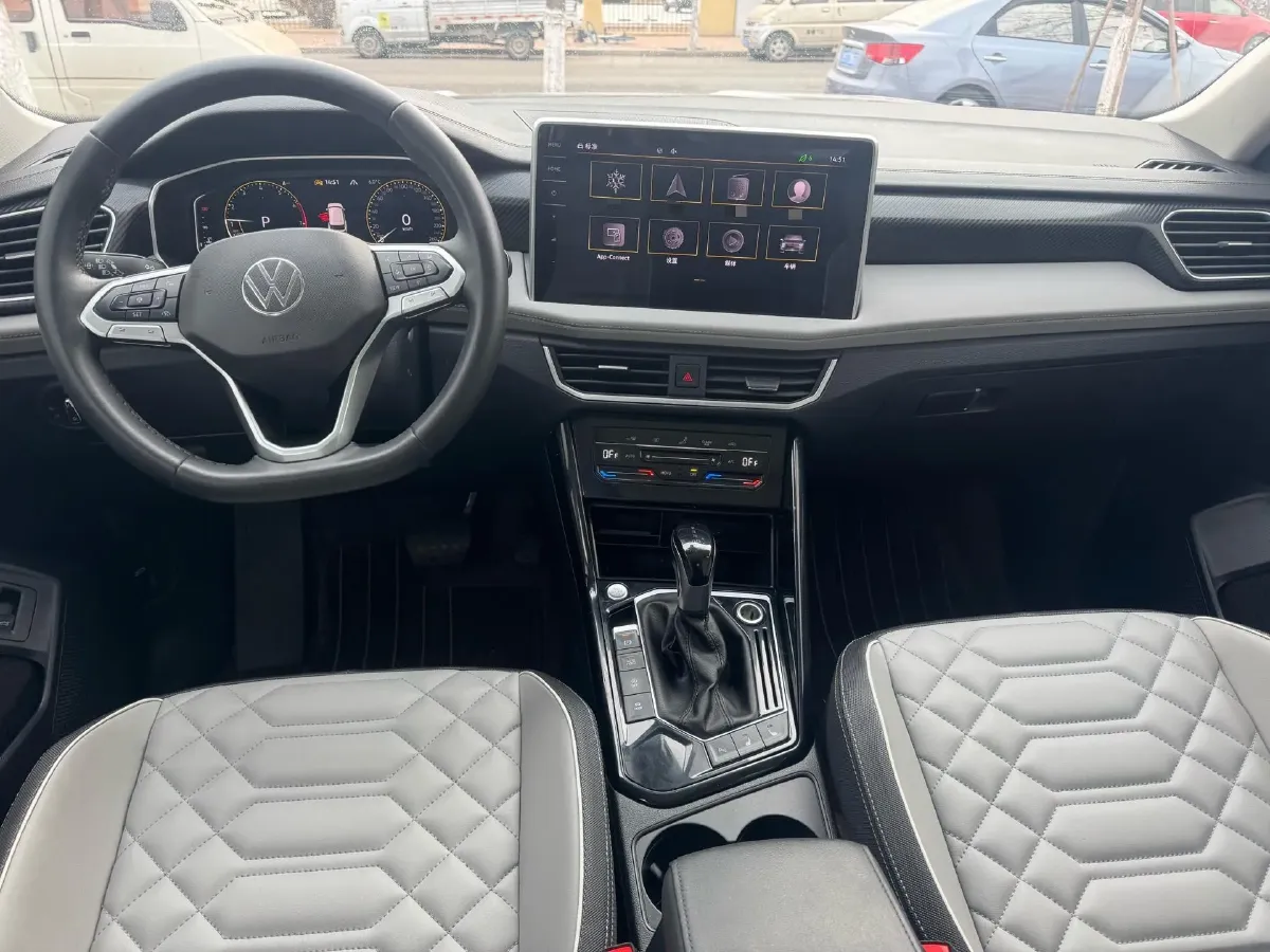 2023 Volkswagen Tayron 2.0T 186HP L4 7DCT,autocango,china used car exporter,china ev exporter,chinese used car exporter,chinese used ev exporter