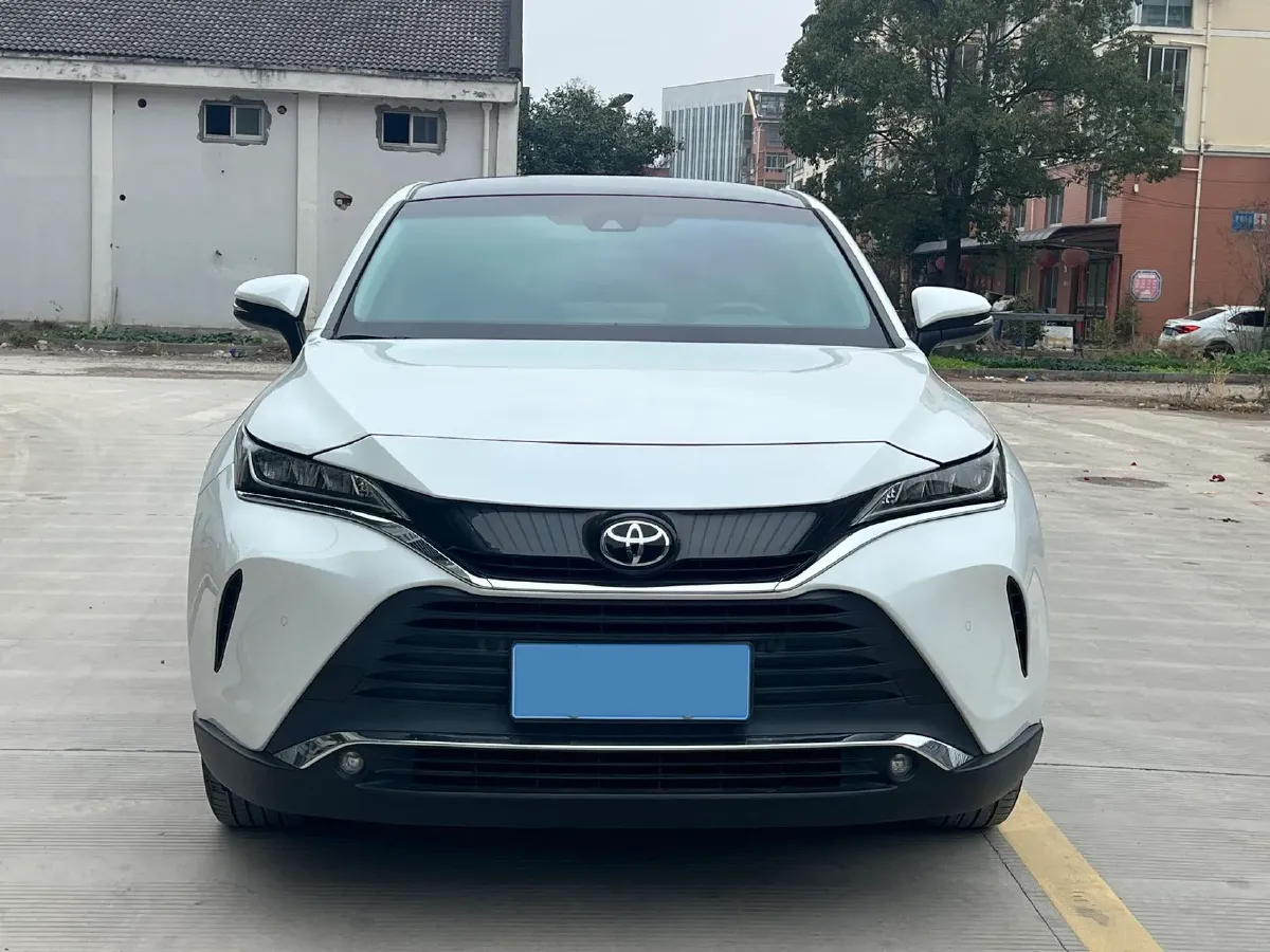 2022 Toyota Harrier 2.0L 171HP L4 CVT,autocango,china used car exporter,china ev exporter,chinese used car exporter,chinese used ev exporter