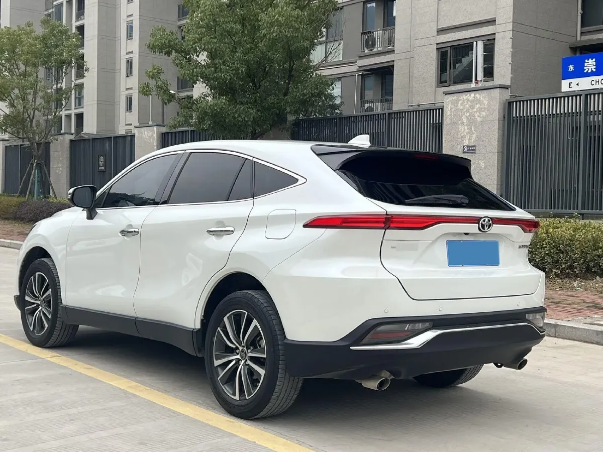 2022 Toyota Harrier 2.0L 171HP L4 CVT,autocango,china used car exporter,china ev exporter,chinese used car exporter,chinese used ev exporter