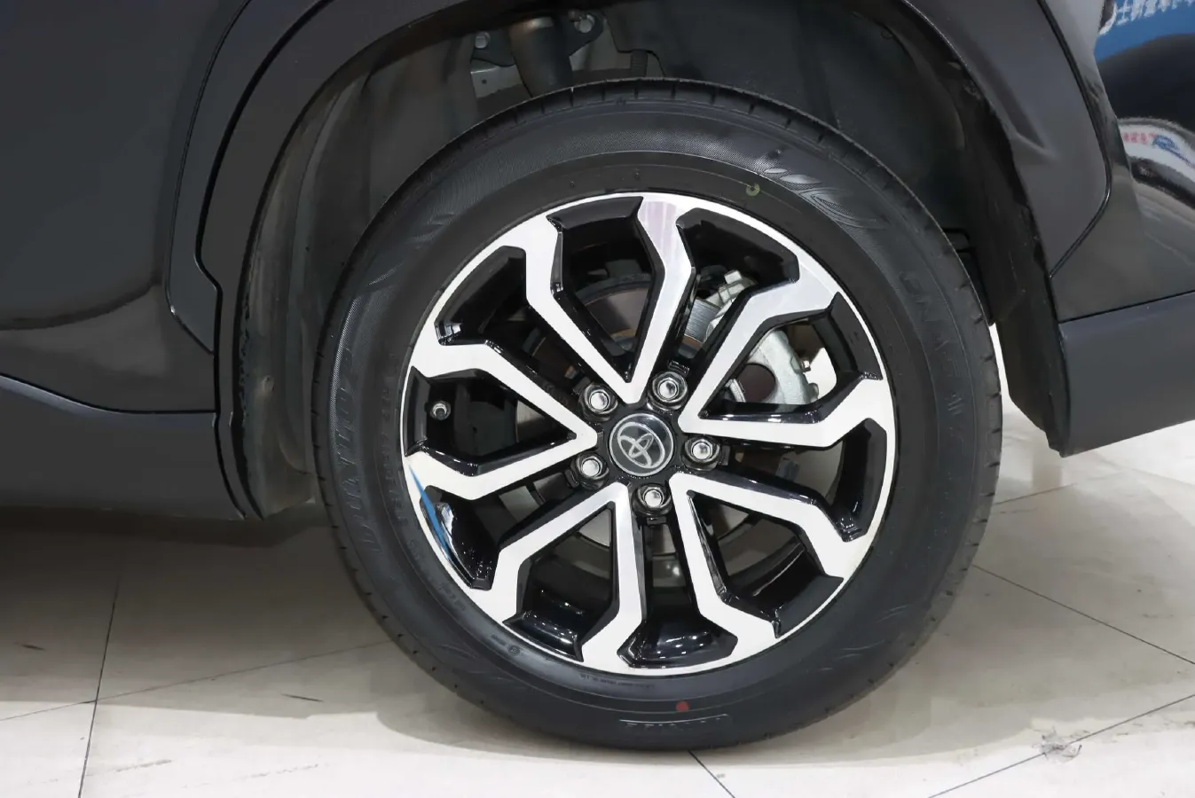 2022 Toyota Frontlander 2.0L 171HP L4 CVT,autocango,china used car exporter,china ev exporter,chinese used car exporter,chinese used ev exporter