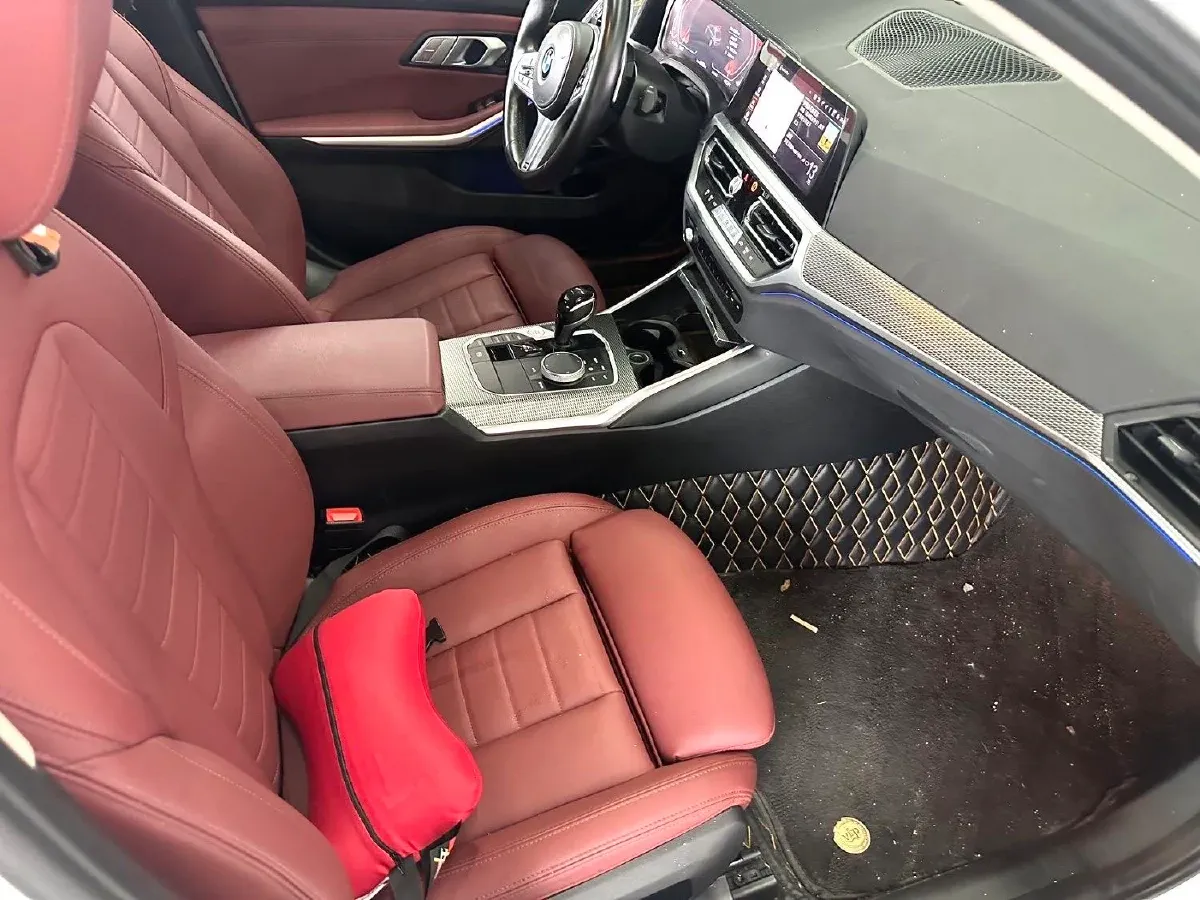 2021 BMW 3 Series 2.0T 184HP L4 8AT,autocango,china used car exporter,china ev exporter,chinese used car exporter,chinese used ev exporter