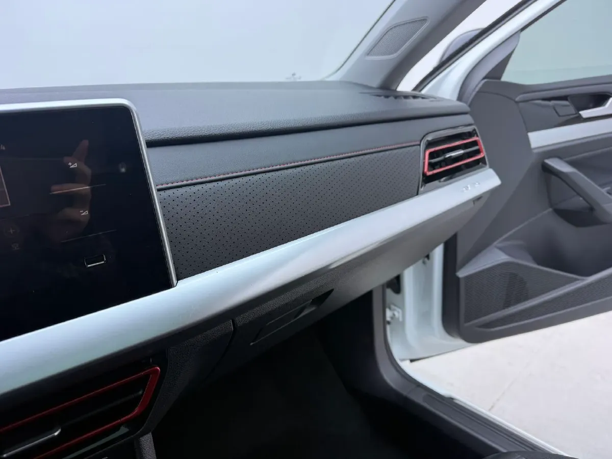 2023 Volkswagen Lavida 1.4T 150HP L4 7DCT,autocango,china used car exporter,china ev exporter,chinese used car exporter,chinese used ev exporter