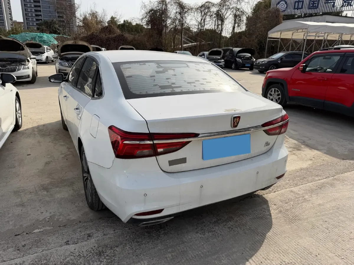 2020 Roewe i6 1.6L 125HP L4 CVT,autocango,china used car exporter,china ev exporter,chinese used car exporter,chinese used ev exporter